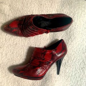 Nine West Red and Black Snake Skin